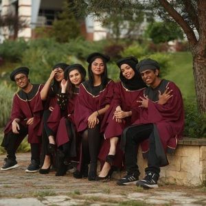 Meet your Posher, Tania